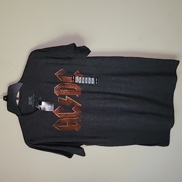 BOGO $2 AC/DC tshirt small NWT - Picture 2 of 4